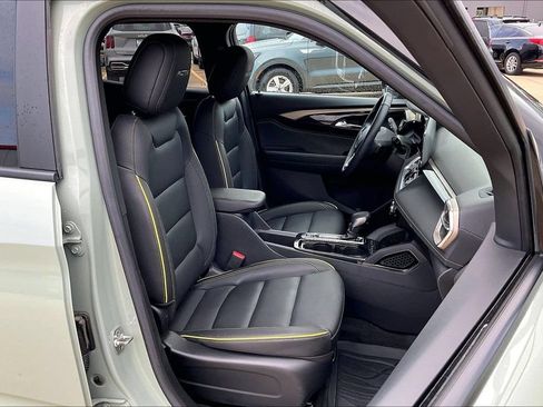 Used 2024 Chevrolet TrailBlazer ACTIV w/ Driver Confidence Package AWD/4WD image 7
