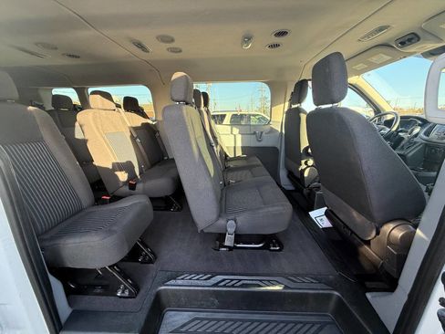 Used 2016 Ford Transit 350 XL image 10