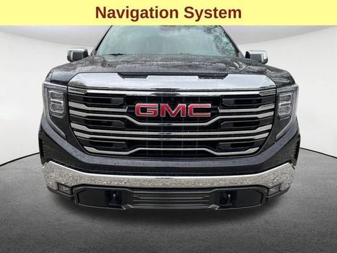 Used 2023 GMC Sierra 1500 SLT w/ SLT Premium Package AWD/4WD image 4