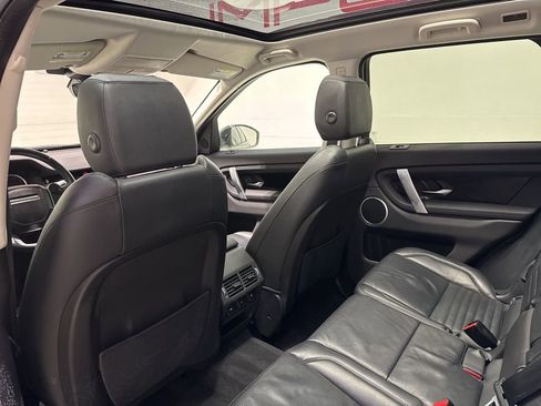 Used 2020 Land Rover Discovery Sport S image 22