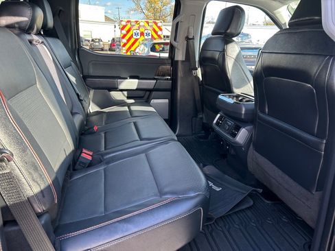 Used 2022 Ford F150 Lariat w/ Equipment Group 502A High image 19