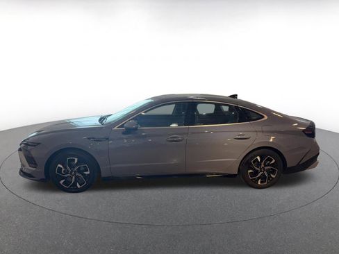 Used 2025 Hyundai Sonata SEL image 9