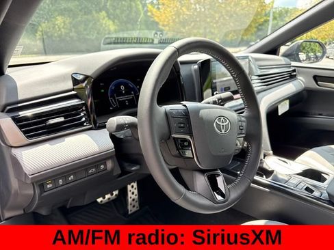 Used 2026 Toyota Camry SE w/ Convenience Package FWD image 15