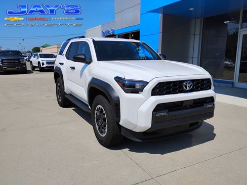 Used 2025 Toyota 4Runner TRD Off-Road AWD/4WD image 1