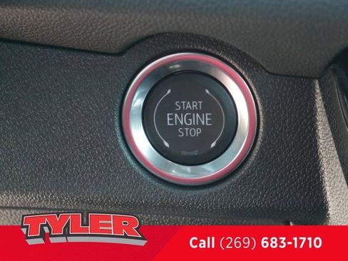New 2026 Chevrolet Traverse High Country w/ LPO, Floor Liner Package AWD/4WD image 30