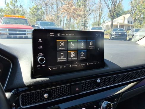 Used 2022 Honda Civic Touring image 31