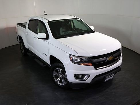 Used 2019 Chevrolet Colorado Z71 AWD/4WD image 7