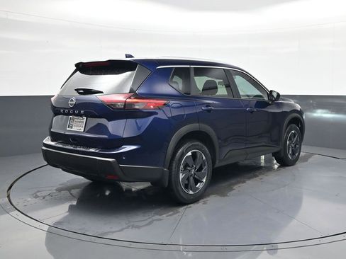 New 2026 Nissan Rogue SV w/ Cold Weather Package image 7