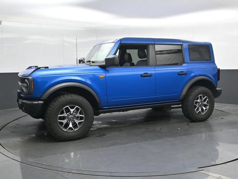 Used 2025 Ford Bronco Badlands AWD/4WD image 7