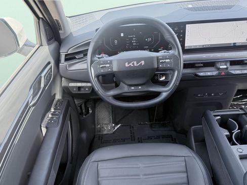 Used 2024 Kia EV9 Land AWD/4WD image 65