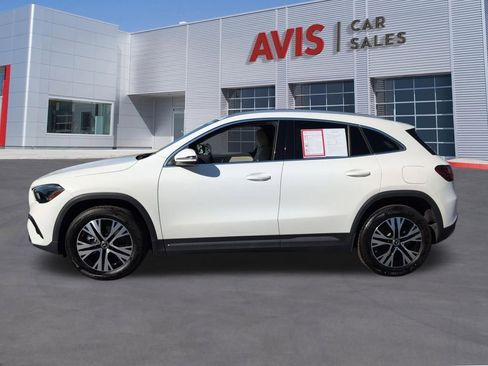 Used 2025 Mercedes-Benz GLA 250 4MATIC image 10