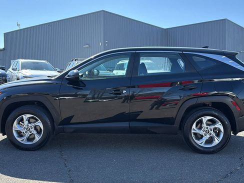 Used 2023 Hyundai Tucson SE image 4