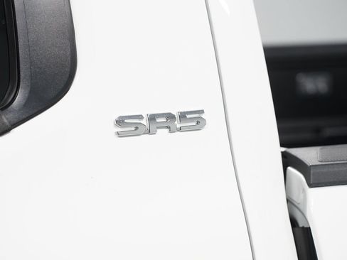 Used 2026 Toyota Tacoma SR5 RWD image 11