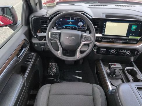 Used 2022 Chevrolet Silverado 1500 RST w/ Convenience Package II RWD image 16