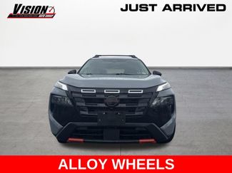 Used 2025 Nissan Rogue SV AWD/4WD video 2
