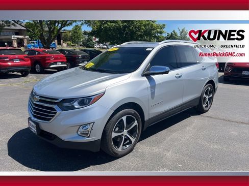 Used 2021 Chevrolet Equinox Premier AWD/4WD image 12