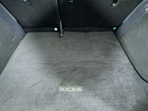 Used 2023 Nissan Kicks S image 34