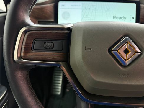 Used 2023 Rivian R1T Adventure AWD/4WD image 15