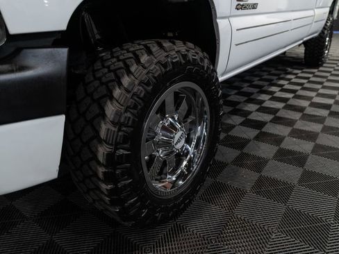 Used 2002 Chevrolet Silverado 2500 LS w/ Electrical Convenience Pkg AWD/4WD image 9