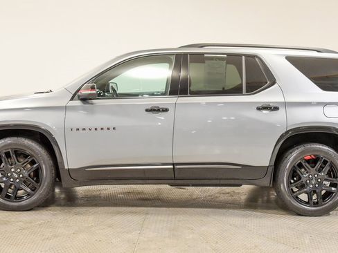 Used 2023 Chevrolet Traverse Premier w/ Redline Edition image 8