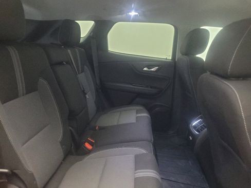 Used 2024 Chevrolet Blazer LT w/ Convenience Package FWD image 19