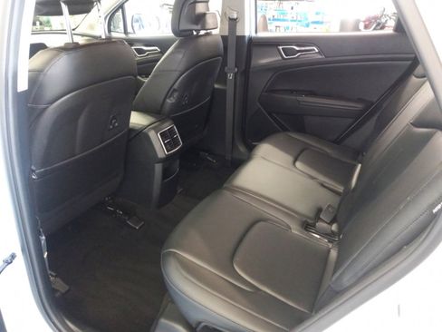 Certified 2024 Kia Sportage EX FWD image 14