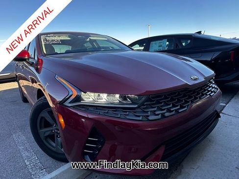 Used 2021 Kia K5 LX image 2