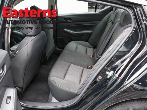 Used 2024 Nissan Altima 2.5 S FWD image 20