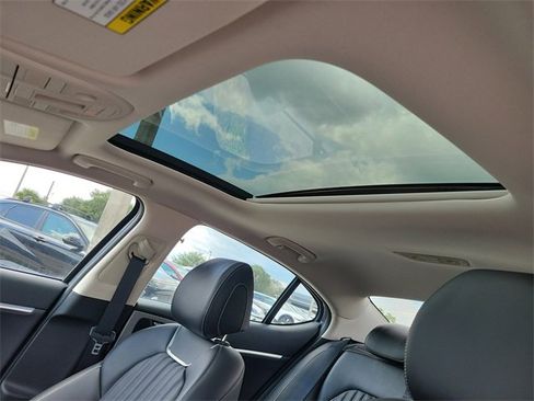 New 2026 Genesis G70 2.5T Prestige image 17