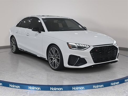 Used 2023 Audi S4 Premium Plus w/ Premium Plus Package image 4