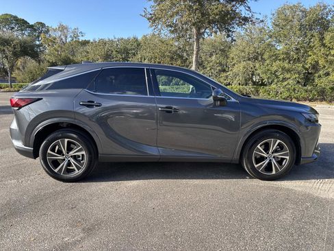 Used 2025 Lexus RX 350 FWD image 2
