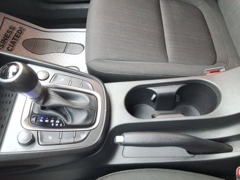 Used 2023 Hyundai Kona SEL w/ Convenience Package image 19