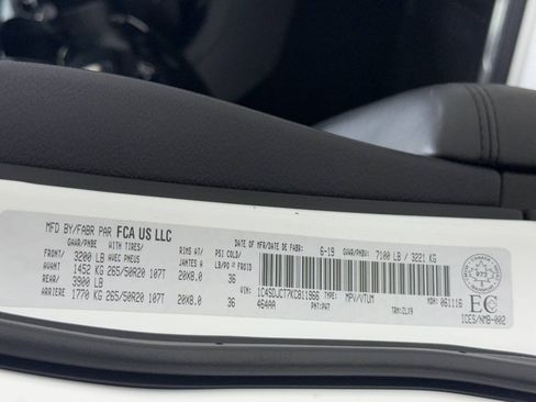 Used 2019 Dodge Durango R/T w/ Blacktop Package AWD/4WD image 97