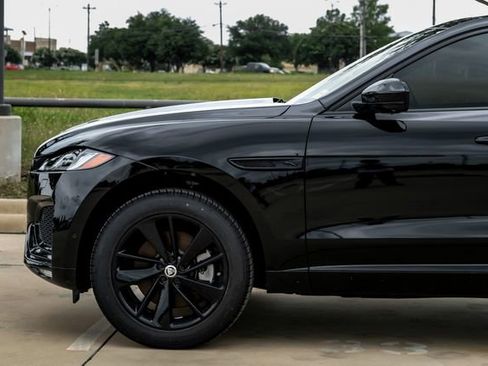 Used 2026 Jaguar F-PACE R-Dynamic S AWD/4WD image 14