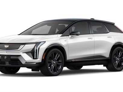 New 2025 Cadillac Optiq Sport 2