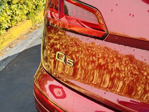 Used 2018 Audi Q5 2.0T Premium image 14