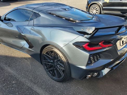 Used 2021 Chevrolet Corvette Stingray Preferred Cpe w/ Z51 Performance Package image 7