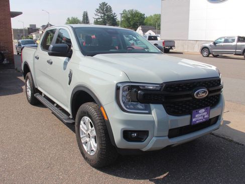 Used 2024 Ford Ranger XL w/ Trailer Tow Package image 3