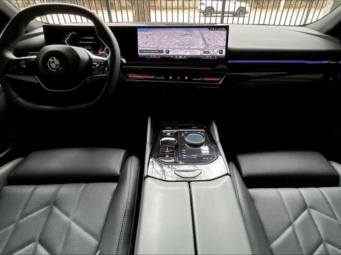 Used 2026 BMW 530i image 15