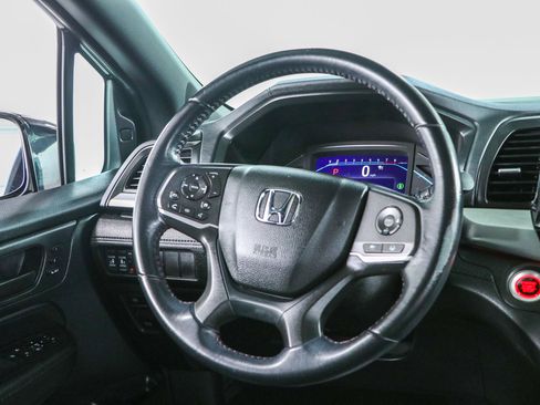 Used 2023 Honda Odyssey Sport image 12