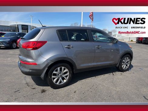 Used 2015 Kia Sportage LX image 4