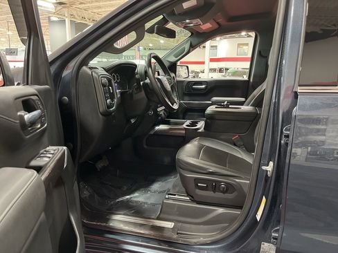 Used 2021 Chevrolet Silverado 1500 LTZ w/ Z71 Off-Road Package image 10