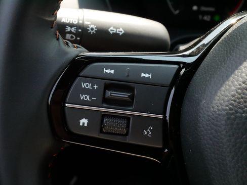 Certified 2027 Honda HR-V Sport image 27