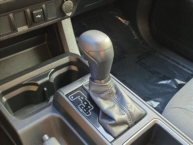Used 2022 Toyota Tacoma SR w/ SR Convenience Package RWD image 12