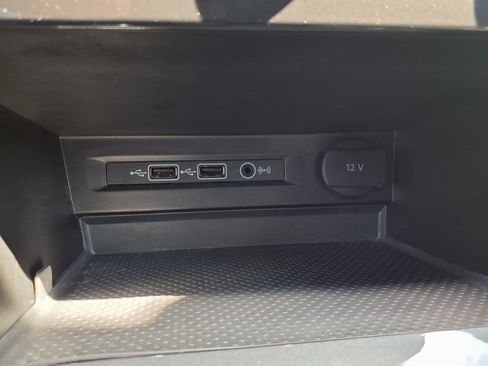 Used 2019 Volkswagen Tiguan S FWD image 8