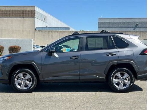 Certified 2025 Toyota RAV4 XLE AWD/4WD image 9