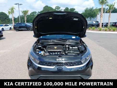 Certified 2023 Kia Forte LXS FWD image 9