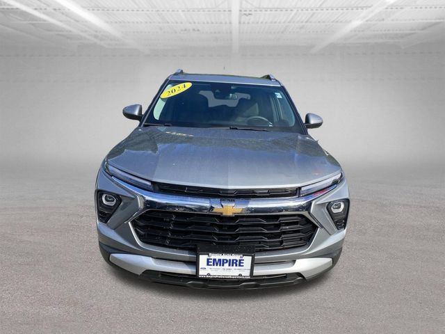 Used 2025 Chevrolet TrailBlazer LT AWD/4WD image 26