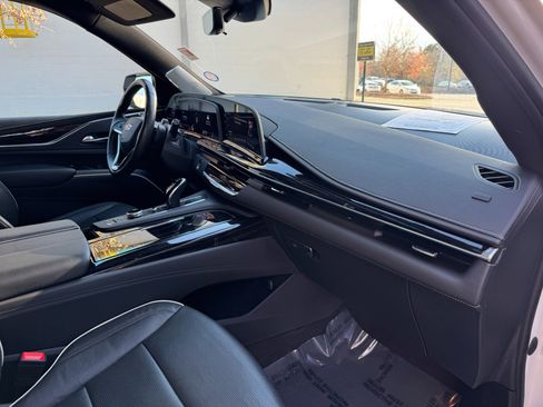 Used 2023 Cadillac Escalade ESV Sport w/ Touring Package image 54