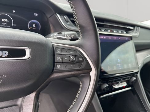 Used 2021 Jeep Grand Cherokee L Limited image 31